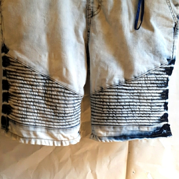 White Washed Blue Jean Overalls By VIP Jeans. - Picture 6 of 10